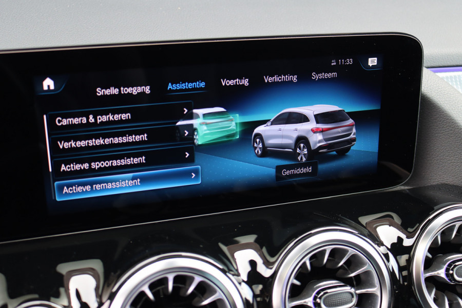 Mercedes-Benz EQA 250 Business Line 67 kWh | Panoramadak | Trekhaak | Camera | Sfeerverlichting | High Perf. LED | Nightpakket | Leder | Dodehoekassistent | Apple Carplay |