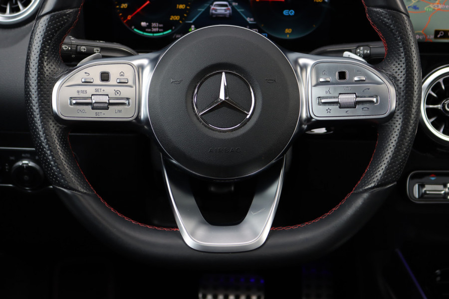 Mercedes-Benz EQA 250 AMG Line 67 kWh | Panoramadak | Widescreen | Sfeerverlichting | Nightpakket | Keyless Go | Apple Carplay | Advanced Sound System | Stoelverwarming |