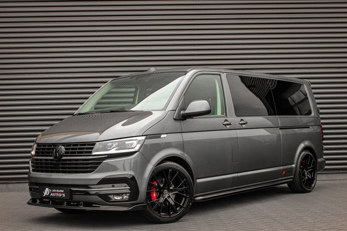 Volkswagen Transporter 2.0 TDI L2H1 BULLI DUBBEL CABINE 150PK DSG 2021 / DUBBEL CABINE / TREKHAAK / SIDE-BARS / APPLE CARPLAY /PDC Volkswagen Transporter 2.0 TDI L2H1 BULLI DUBBEL CABINE 150PK DSG 2021 / DUBBEL CABINE / TREKHAAK / SIDE-BARS / APPLE CARPLAY /PDC