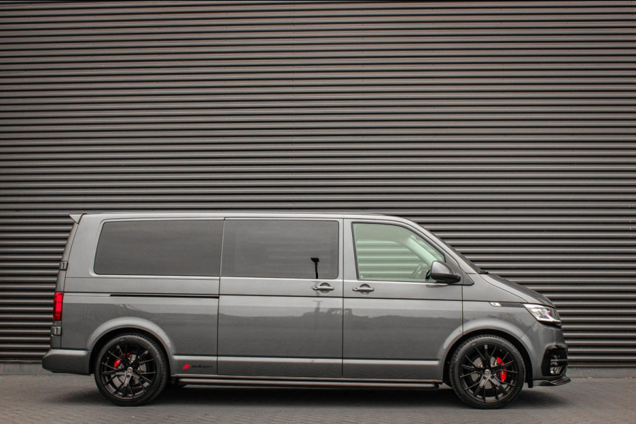 Volkswagen Transporter 2.0 TDI L2H1 BULLI DUBBEL CABINE 150PK DSG 2021 / DUBBEL CABINE / TREKHAAK / SIDE-BARS / APPLE CARPLAY /PDC