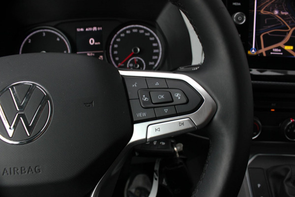 Volkswagen Transporter 2.0 TDI L2H1 BULLI DUBBEL CABINE 150PK DSG 2021 / DUBBEL CABINE / TREKHAAK / SIDE-BARS / APPLE CARPLAY /PDC