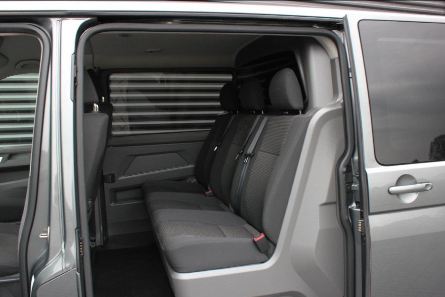 Volkswagen Transporter 2.0 TDI L2H1 BULLI DUBBEL CABINE 150PK DSG 2021 / DUBBEL CABINE / TREKHAAK / SIDE-BARS / APPLE CARPLAY /PDC