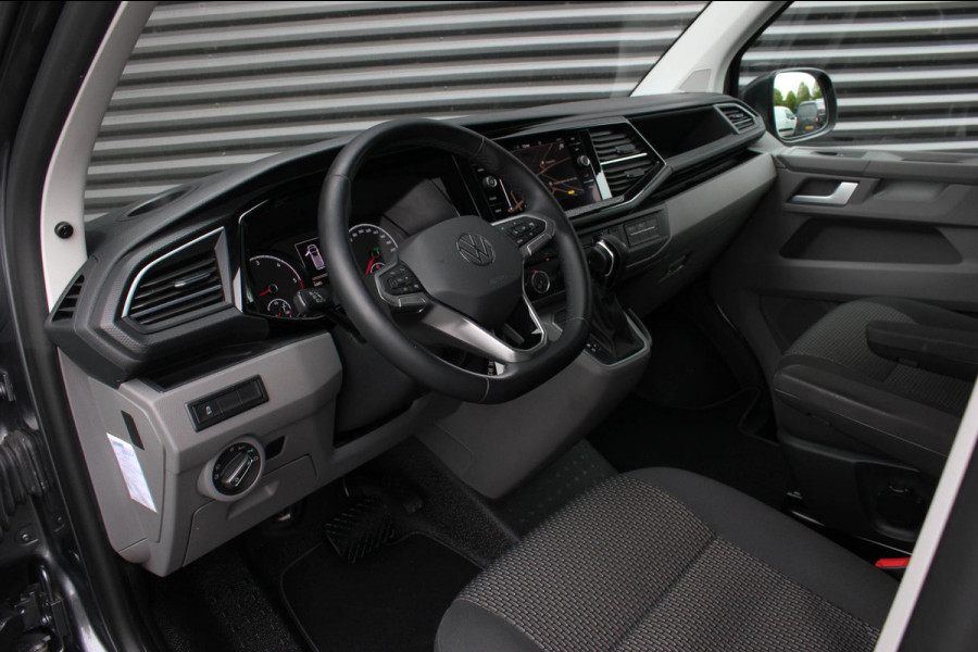 Volkswagen Transporter 2.0 TDI L2H1 BULLI DUBBEL CABINE 150PK DSG 2021 / DUBBEL CABINE / TREKHAAK / SIDE-BARS / APPLE CARPLAY /PDC