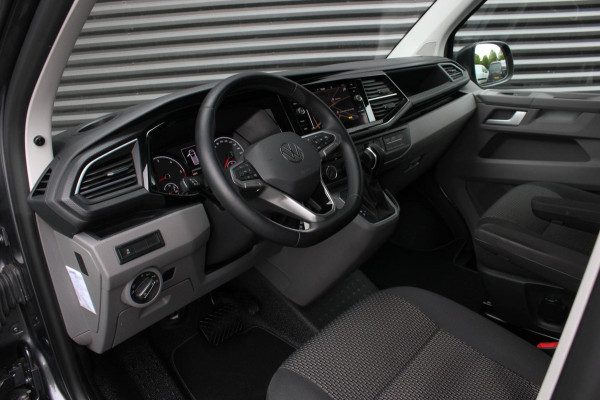 Volkswagen Transporter 2.0 TDI L2H1 BULLI DUBBEL CABINE 150PK DSG 2021 / DUBBEL CABINE / TREKHAAK / SIDE-BARS / APPLE CARPLAY /PDC