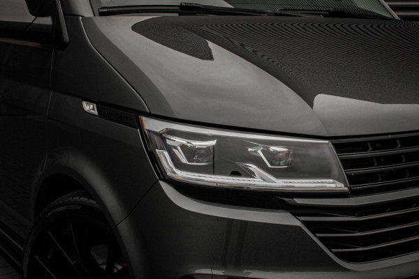 Volkswagen Transporter 2.0 TDI L2H1 BULLI DUBBEL CABINE 150PK DSG 2021 / DUBBEL CABINE / TREKHAAK / SIDE-BARS / APPLE CARPLAY /PDC