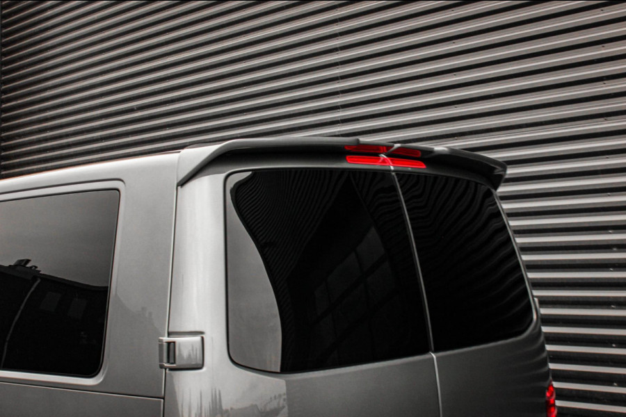 Volkswagen Transporter 2.0 TDI L2H1 BULLI DUBBEL CABINE 150PK DSG 2021 / DUBBEL CABINE / TREKHAAK / SIDE-BARS / APPLE CARPLAY /PDC