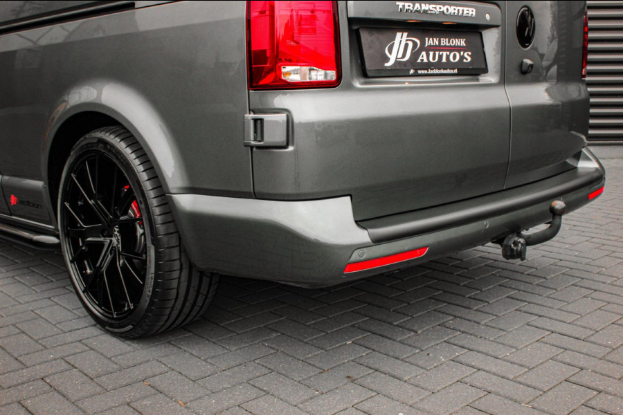 Volkswagen Transporter 2.0 TDI L2H1 BULLI DUBBEL CABINE 150PK DSG 2021 / DUBBEL CABINE / TREKHAAK / SIDE-BARS / APPLE CARPLAY /PDC