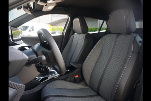 Peugeot 2008 1.2 TURBO 100 Allure | Navigatie Pro | Parkpilots / Camera |