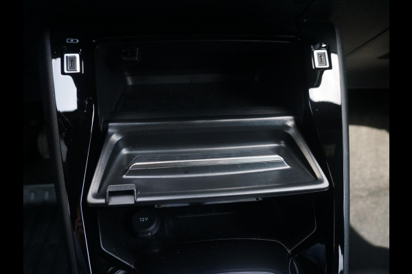 Peugeot 2008 1.2 TURBO 100 Allure | Navigatie Pro | Parkpilots / Camera |