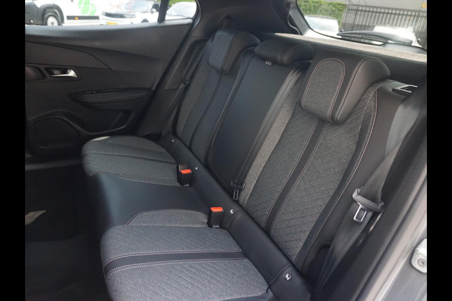 Peugeot 2008 1.2 TURBO 100 Allure | Navigatie Pro | Parkpilots / Camera |