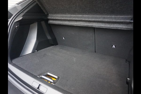 Peugeot 2008 1.2 TURBO 100 Allure | Navigatie Pro | Parkpilots / Camera |