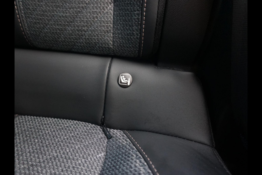 Peugeot 2008 1.2 TURBO 100 Allure | Navigatie Pro | Parkpilots / Camera |