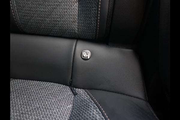 Peugeot 2008 1.2 TURBO 100 Allure | Navigatie Pro | Parkpilots / Camera |