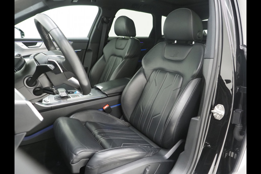 Audi A6 Avant 55 TFSI e quattro Competition Black | Panoramadak | B&O | Keyless | Adaptive Cruise | Camera | Carplay