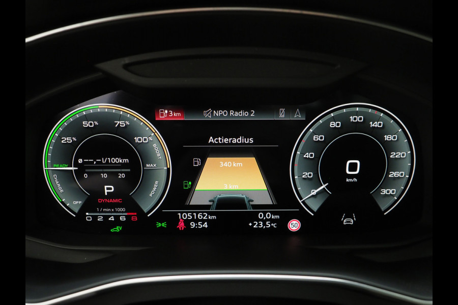 Audi A6 Avant 55 TFSI e quattro Competition Black | Panoramadak | B&O | Keyless | Adaptive Cruise | Camera | Carplay