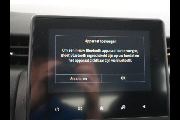 Renault Clio T92PK Zen Apple Carplay Android Auto Mirror-Link Airco Cruise Control Bluetooth 1.0TCe Led Spoorassistent Connected services Verkeersbord detectie Lmv 16" 100% Dealeronderhouden Nederlandse Auto NIEUWE MODEL