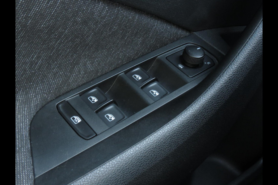 Škoda Kamiq 1.0 TSI Business Edition AUTOMAAT | PANORAMADAK | 18 INCH VELGEN | APPLE CARPLAY | SOUND SYSTEM | DAB+ | KEYLESS |