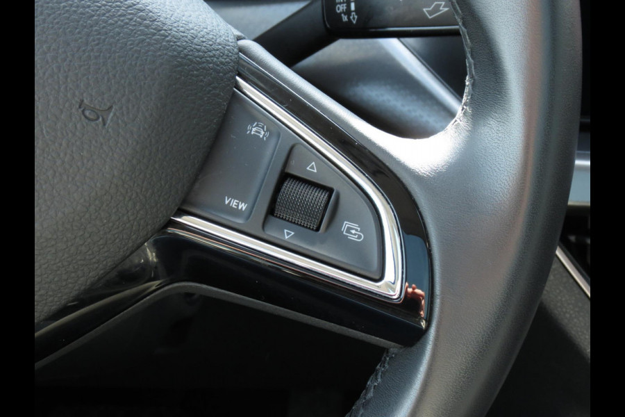 Škoda Kamiq 1.0 TSI Business Edition AUTOMAAT | PANORAMADAK | 18 INCH VELGEN | APPLE CARPLAY | SOUND SYSTEM | DAB+ | KEYLESS |