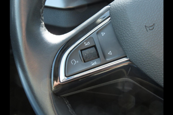 Škoda Kamiq 1.0 TSI Business Edition AUTOMAAT | PANORAMADAK | 18 INCH VELGEN | APPLE CARPLAY | SOUND SYSTEM | DAB+ | KEYLESS |
