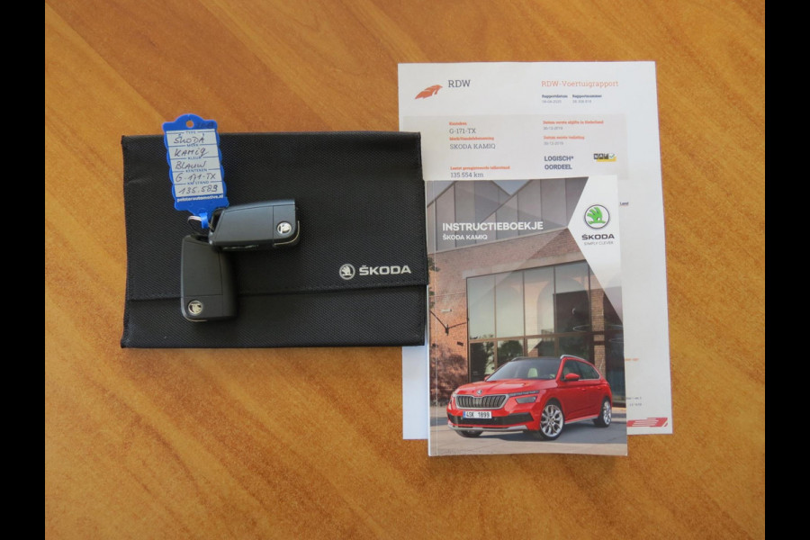Škoda Kamiq 1.0 TSI Business Edition AUTOMAAT | PANORAMADAK | 18 INCH VELGEN | APPLE CARPLAY | SOUND SYSTEM | DAB+ | KEYLESS |