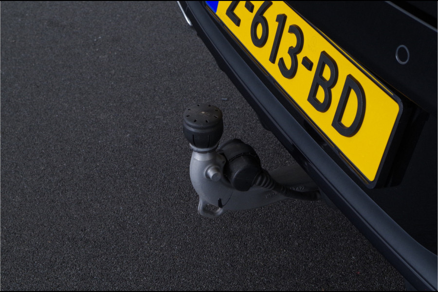 Mercedes-Benz CLA-Klasse Shooting Brake 250 e AMG Line > 218pk/Pano.schuif/Matrix LED/Memory/AMG velgen/trekhaak...
