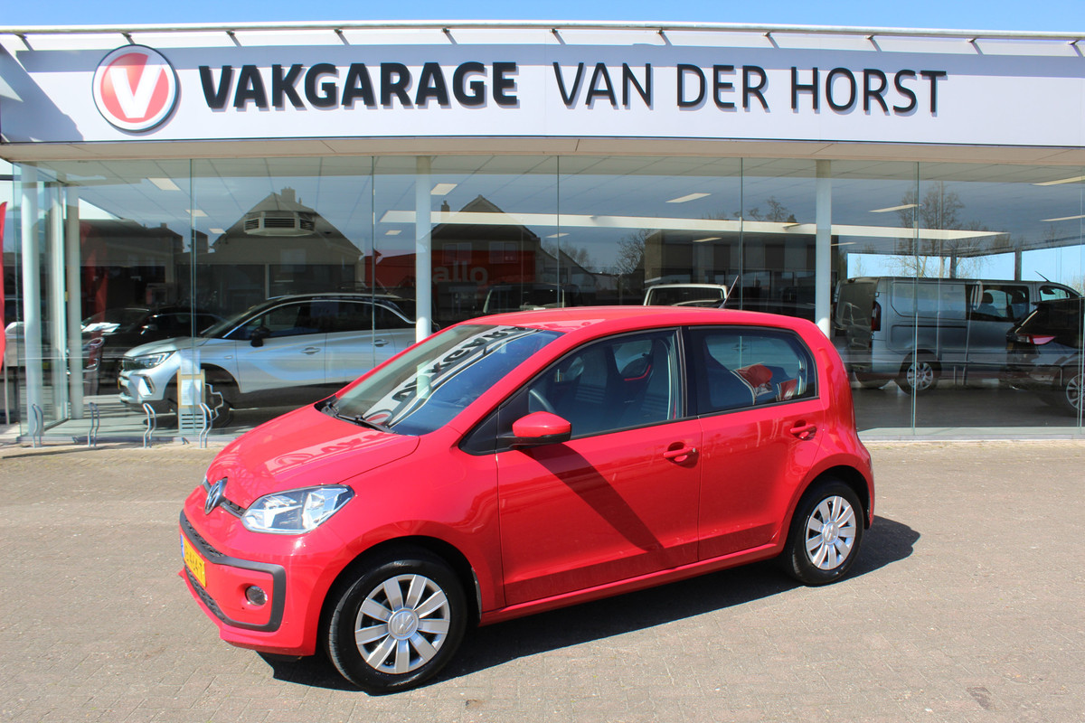 Volkswagen up! 1.0 BMT move up! , 5 deurs Airco , Cruise control , Stoelverwaming , DAB radio Volkswagen up! 1.0 BMT move up! , 5 deurs Airco , Cruise control , Stoelverwaming , DAB radio