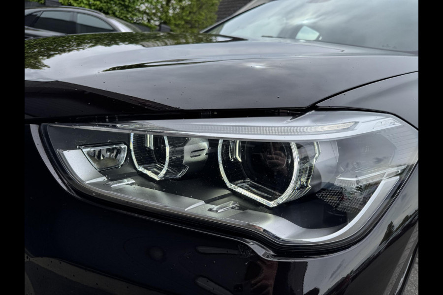 BMW X1 sDrive18i High Executive | Navigatie | Parkeersensoren | Afneembare Trekhaak | Elektrische Achterklep |