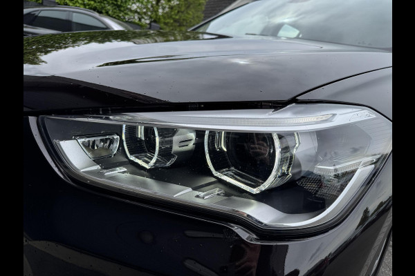BMW X1 sDrive18i High Executive | Navigatie | Parkeersensoren | Afneembare Trekhaak | Elektrische Achterklep |