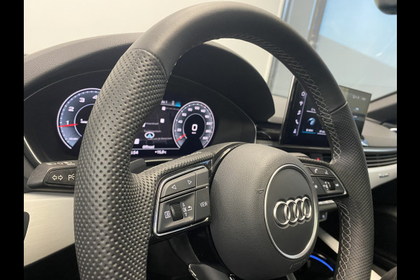 Audi A5 Sportback 40 TFSI quattro S edition Competition Panoramadak CruiseControl Navigatie 20'lmv VCP