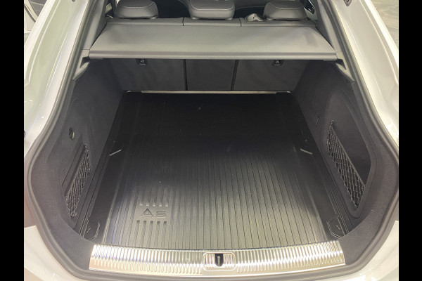 Audi A5 Sportback 40 TFSI quattro S edition Competition Panoramadak CruiseControl Navigatie 20'lmv VCP