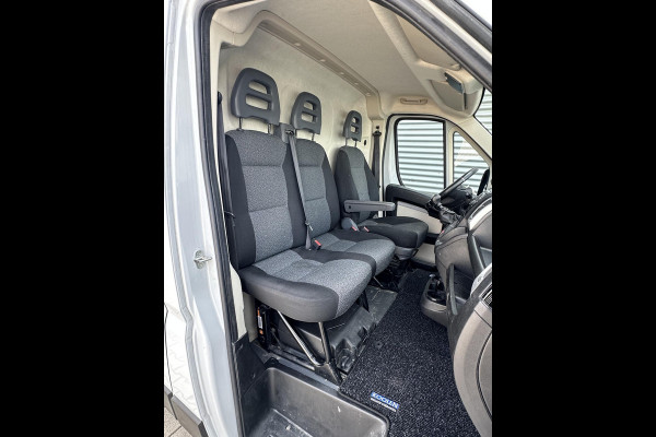 Fiat Ducato 30 2.3 MultiJet L2H2 Trekhaak Nardo Grey