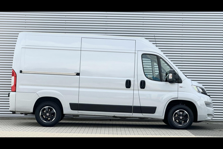 Fiat Ducato 30 2.3 MultiJet L2H2 Trekhaak Nardo Grey
