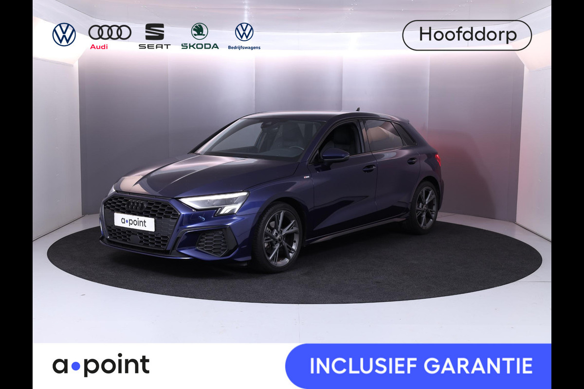 Audi A3 Sportback 30 TFSI S edition 110 pk S-tronic | Verlengde garantie | Navigatie | Parkeersensoren achter | LED koplampen | S-Line | Audi A3 Sportback 30 TFSI S edition 110 pk S-tronic | Verlengde garantie | Navigatie | Parkeersensoren achter | LED koplampen | S-Line |