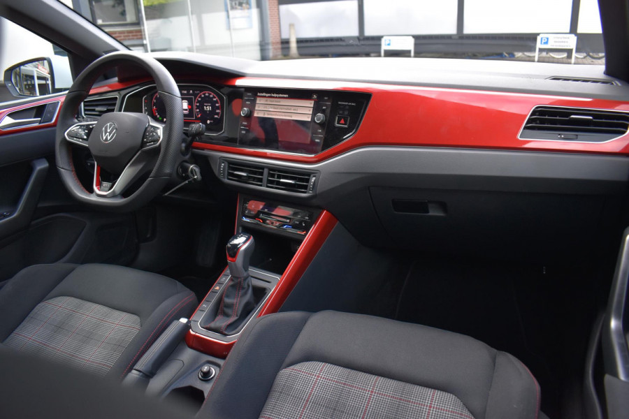 Volkswagen Polo 2.0 TSI GTI Lane Virtual Clima DCC Stoel.vw