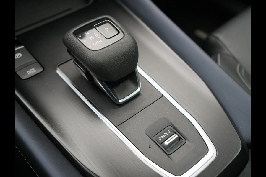 Nissan QASHQAI 1.3 MHEV Tekna Plus | Panoramadak | Lederen Bekleding & Massage | 360 Camera | Head Up Display  | 20 L.M.