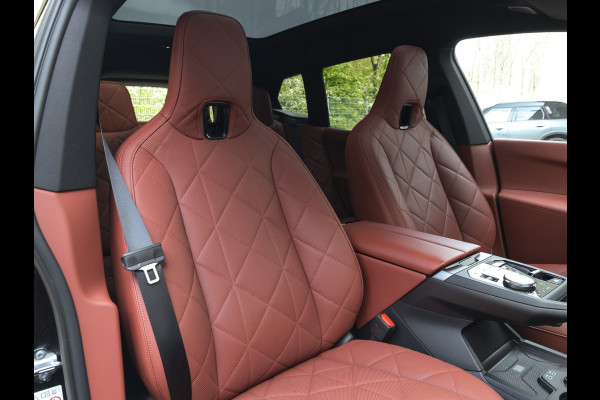 BMW iX M60 - Bowers & Wilkins - M-Stuurwiel - Pano