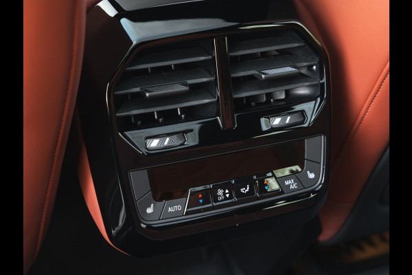 BMW iX M60 - Bowers & Wilkins - M-Stuurwiel - Pano