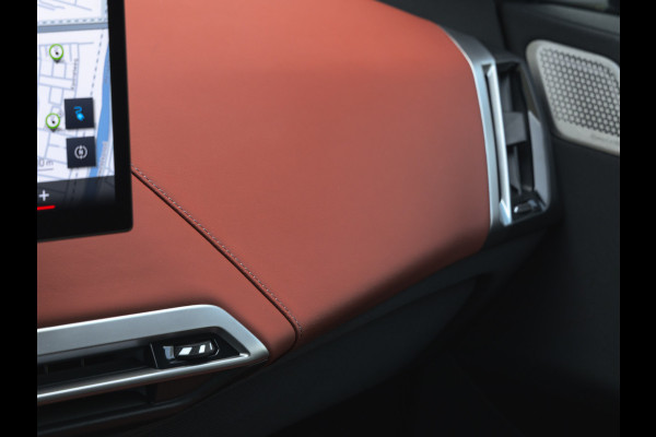 BMW iX M60 - Bowers & Wilkins - M-Stuurwiel - Pano