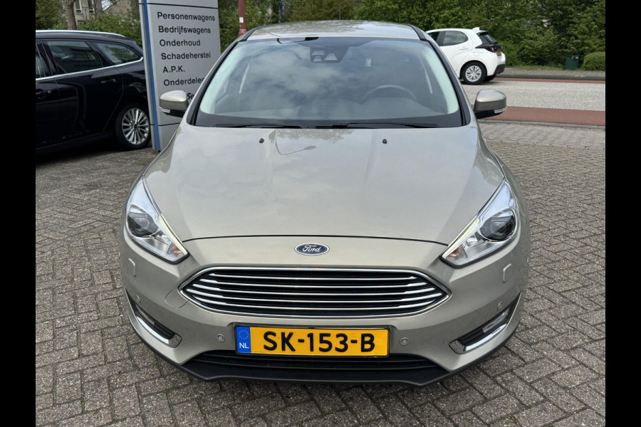 Ford FOCUS Wagon 1.0 Ecoboost Titanium 125pk SYNC 3 | Stoelverwarming | Achteruitrijcamera | Apple Carplay / Android auto | Xenon Koplampen