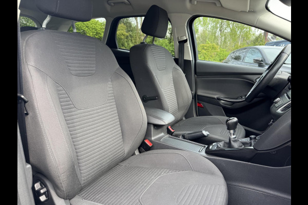 Ford FOCUS Wagon 1.0 Ecoboost Titanium 125pk SYNC 3 | Stoelverwarming | Achteruitrijcamera | Apple Carplay / Android auto | Xenon Koplampen