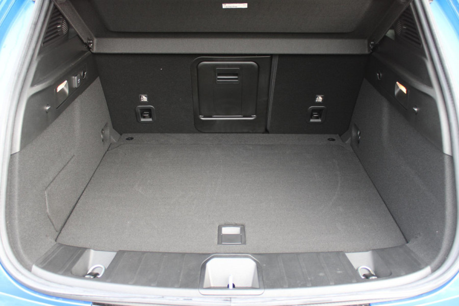 Alfa Romeo Tonale 1.5T 160PK AUTOMAAT Hybrid Ti | NIEUWE AUTO! | ELEKTRISCH BEDIENBARE VOORSTOELEN MET GEHEUGENFUNCTIE | HARMAN EN KARDON AUDIO | FULL LED KOPLAMPEN | 18" LICHTMETALEN VELGEN | CLIMATE CONTROL | NAVIGATIE | DRAADLOZE APPLE CARPLAY/ANDROID AUTO | ADAPTIVE CRUISE CONTROL | STOEL/STUUR VERWARMING | STOEL VENTILATIE | ELEKTRISCH BEDIENBARE ACHTERKLEP | DRAADLOZE TELEFOONLADER | KEYLESS ENTRY/START | PARKEERSENSOREN VOOR + ACHTER | ACHTERUITRIJ CAMERA |