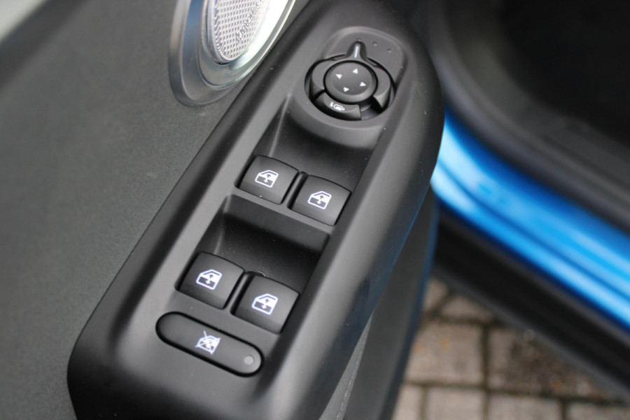 Alfa Romeo Tonale 1.5T 160PK AUTOMAAT Hybrid Ti | NIEUWE AUTO! | ELEKTRISCH BEDIENBARE VOORSTOELEN MET GEHEUGENFUNCTIE | HARMAN EN KARDON AUDIO | FULL LED KOPLAMPEN | 18" LICHTMETALEN VELGEN | CLIMATE CONTROL | NAVIGATIE | DRAADLOZE APPLE CARPLAY/ANDROID AUTO | ADAPTIVE CRUISE CONTROL | STOEL/STUUR VERWARMING | STOEL VENTILATIE | ELEKTRISCH BEDIENBARE ACHTERKLEP | DRAADLOZE TELEFOONLADER | KEYLESS ENTRY/START | PARKEERSENSOREN VOOR + ACHTER | ACHTERUITRIJ CAMERA |