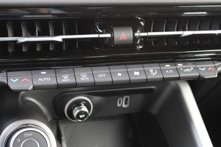 Alfa Romeo Tonale 1.5T 160PK AUTOMAAT Hybrid Ti | NIEUWE AUTO! | ELEKTRISCH BEDIENBARE VOORSTOELEN MET GEHEUGENFUNCTIE | HARMAN EN KARDON AUDIO | FULL LED KOPLAMPEN | 18" LICHTMETALEN VELGEN | CLIMATE CONTROL | NAVIGATIE | DRAADLOZE APPLE CARPLAY/ANDROID AUTO | ADAPTIVE CRUISE CONTROL | STOEL/STUUR VERWARMING | STOEL VENTILATIE | ELEKTRISCH BEDIENBARE ACHTERKLEP | DRAADLOZE TELEFOONLADER | KEYLESS ENTRY/START | PARKEERSENSOREN VOOR + ACHTER | ACHTERUITRIJ CAMERA |