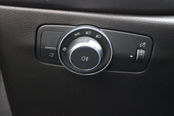 Alfa Romeo Tonale 1.5T 160PK AUTOMAAT Hybrid Ti | NIEUWE AUTO! | ELEKTRISCH BEDIENBARE VOORSTOELEN MET GEHEUGENFUNCTIE | HARMAN EN KARDON AUDIO | FULL LED KOPLAMPEN | 18" LICHTMETALEN VELGEN | CLIMATE CONTROL | NAVIGATIE | DRAADLOZE APPLE CARPLAY/ANDROID AUTO | ADAPTIVE CRUISE CONTROL | STOEL/STUUR VERWARMING | STOEL VENTILATIE | ELEKTRISCH BEDIENBARE ACHTERKLEP | DRAADLOZE TELEFOONLADER | KEYLESS ENTRY/START | PARKEERSENSOREN VOOR + ACHTER | ACHTERUITRIJ CAMERA |