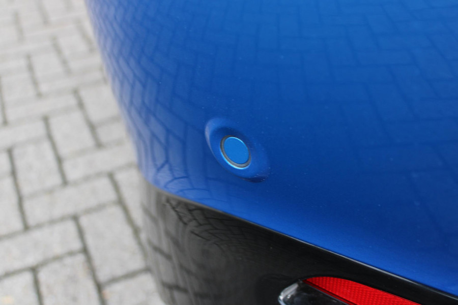 Alfa Romeo Tonale 1.5T 160PK AUTOMAAT Hybrid Ti | NIEUWE AUTO! | ELEKTRISCH BEDIENBARE VOORSTOELEN MET GEHEUGENFUNCTIE | HARMAN EN KARDON AUDIO | FULL LED KOPLAMPEN | 18" LICHTMETALEN VELGEN | CLIMATE CONTROL | NAVIGATIE | DRAADLOZE APPLE CARPLAY/ANDROID AUTO | ADAPTIVE CRUISE CONTROL | STOEL/STUUR VERWARMING | STOEL VENTILATIE | ELEKTRISCH BEDIENBARE ACHTERKLEP | DRAADLOZE TELEFOONLADER | KEYLESS ENTRY/START | PARKEERSENSOREN VOOR + ACHTER | ACHTERUITRIJ CAMERA |
