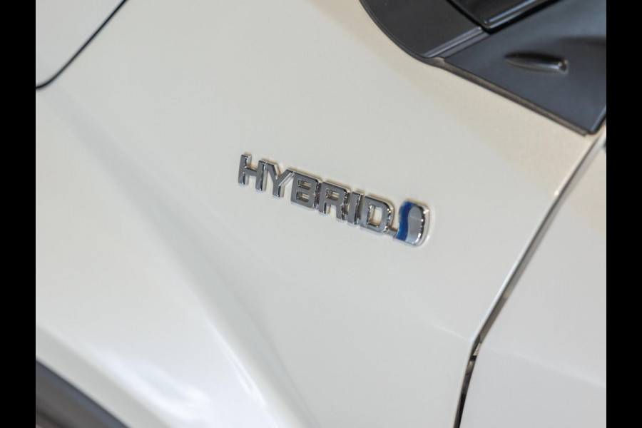Toyota C-HR 1.8 Hybrid Bi-Tone Plus / 122pk / Dodehoek herkenning / Adaptieve cruise / Achteruitrij camera /