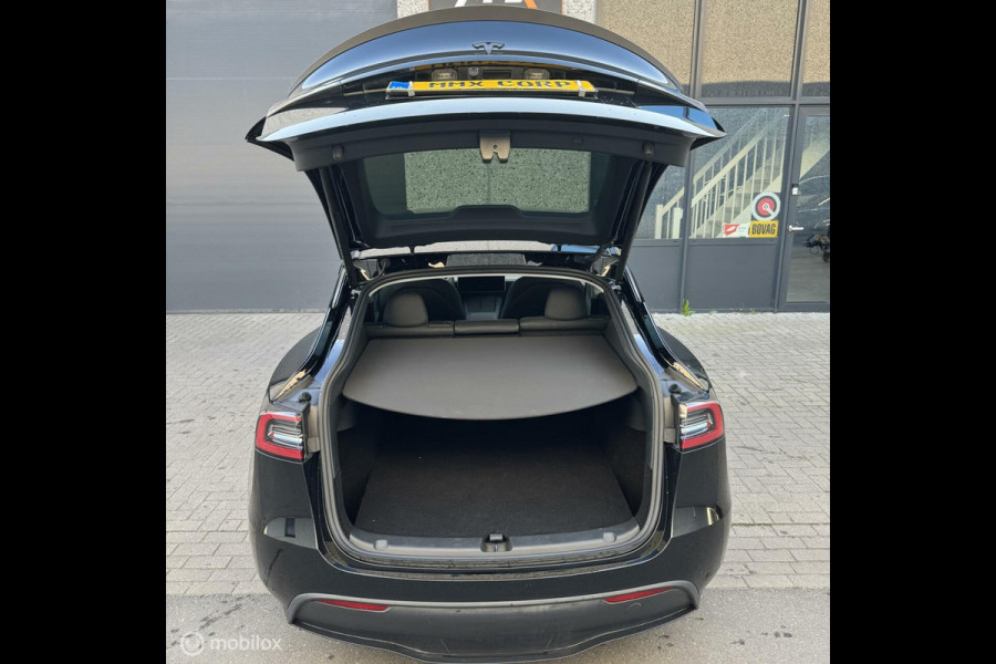 Tesla Model Y RWD MiG AMD RYZEN MMX PACK