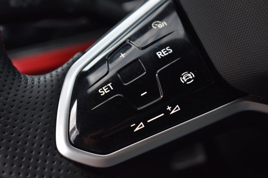 Volkswagen Polo 2.0 TSI GTI Lane Virtual Clima DCC Stoel.vw