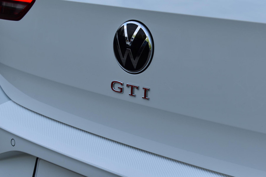Volkswagen Polo 2.0 TSI GTI Lane Virtual Clima DCC Stoel.vw