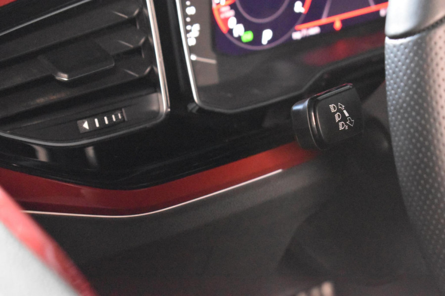 Volkswagen Polo 2.0 TSI GTI Lane Virtual Clima DCC Stoel.vw